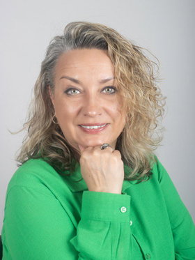 Lada Shustova-Carter